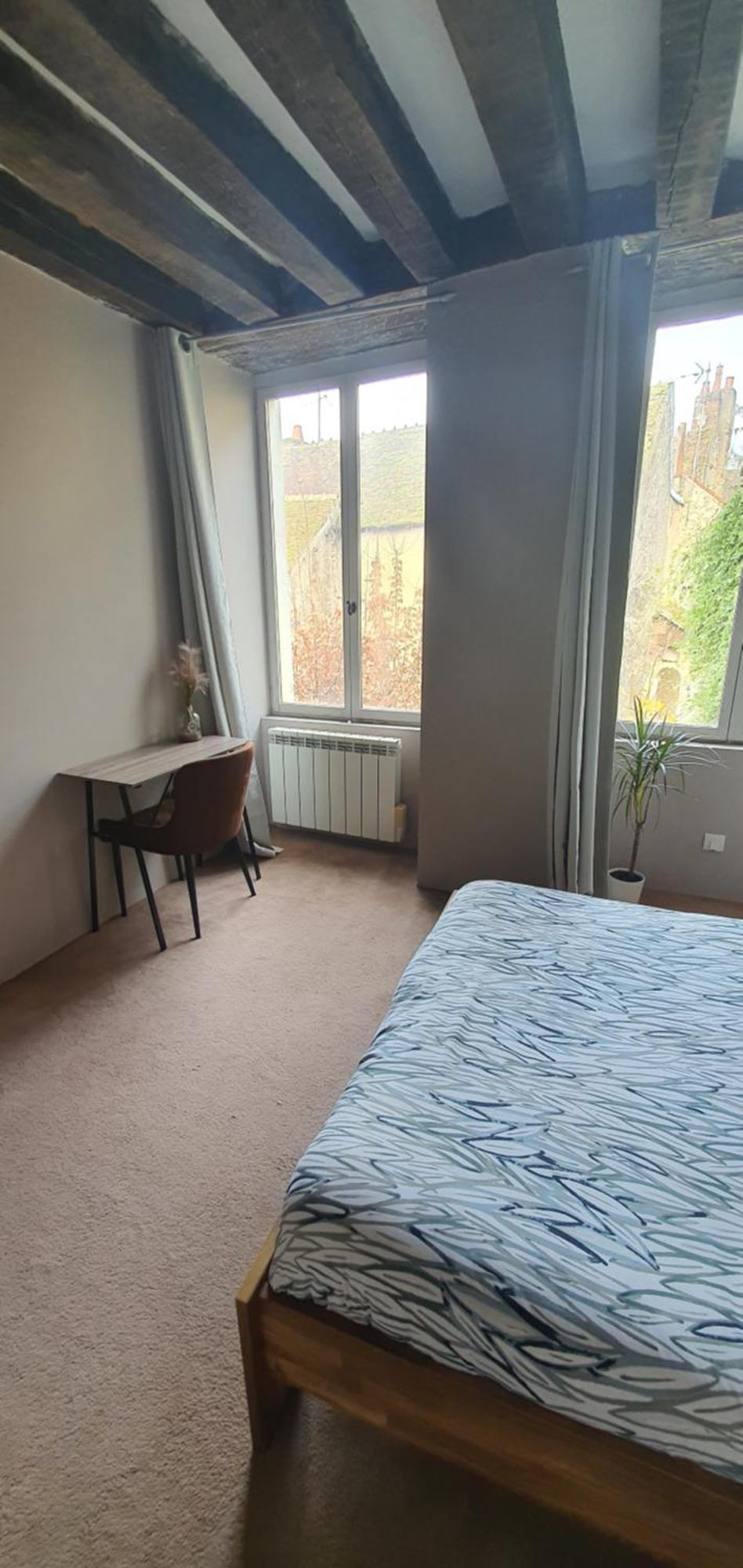 Chambre Avec Salle De Bain Hotel Donzy Екстериор снимка